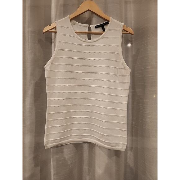 NWOT White House Black Market White Sleevelss Ribbed Sweater Size Medium - Picture 1 of 4